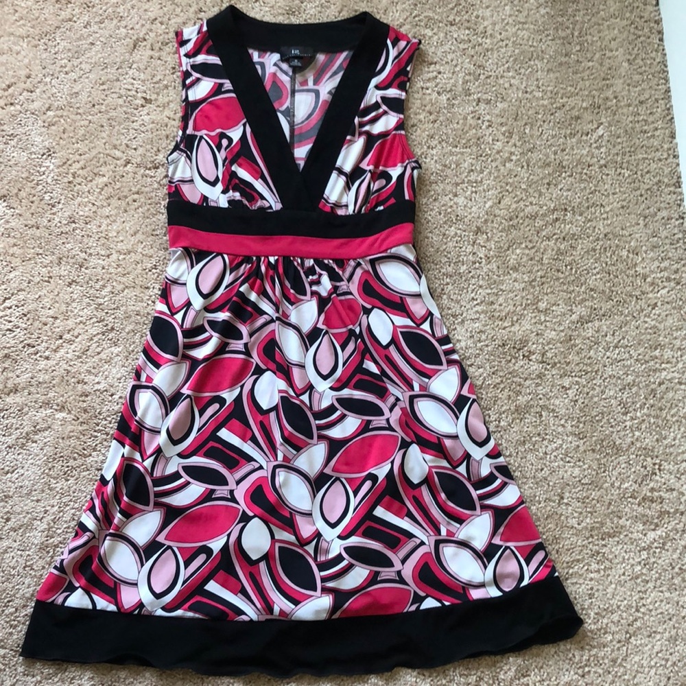 Colorful Sleeveless Dress Size Medium
